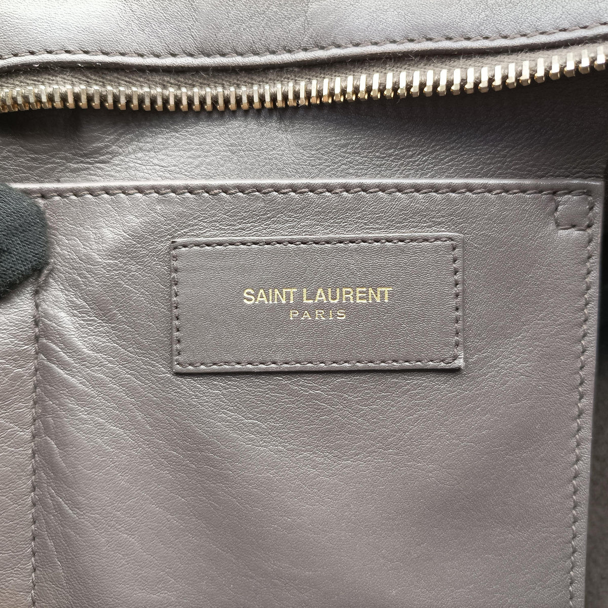 Y Ligne Petit Cabas Grey Leather 311210 311210.529258Yライン プチカバス グレー レザー 311210 311210.529258