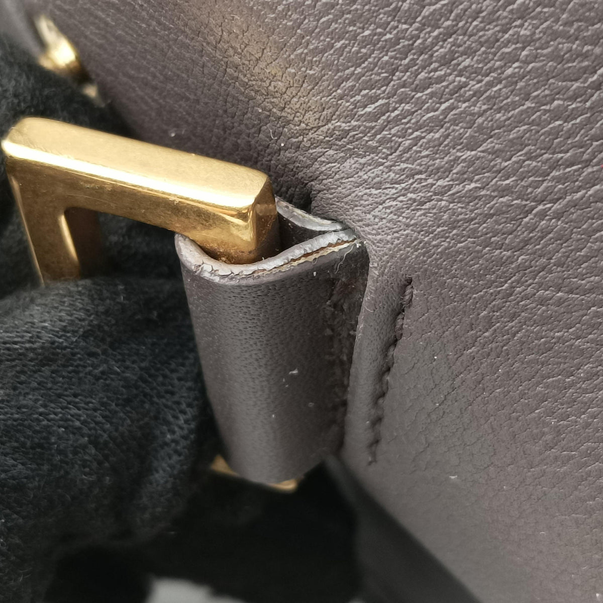 Y Ligne Petit Cabas Grey Leather 311210 311210.529258Yライン プチカバス グレー レザー 311210 311210.529258