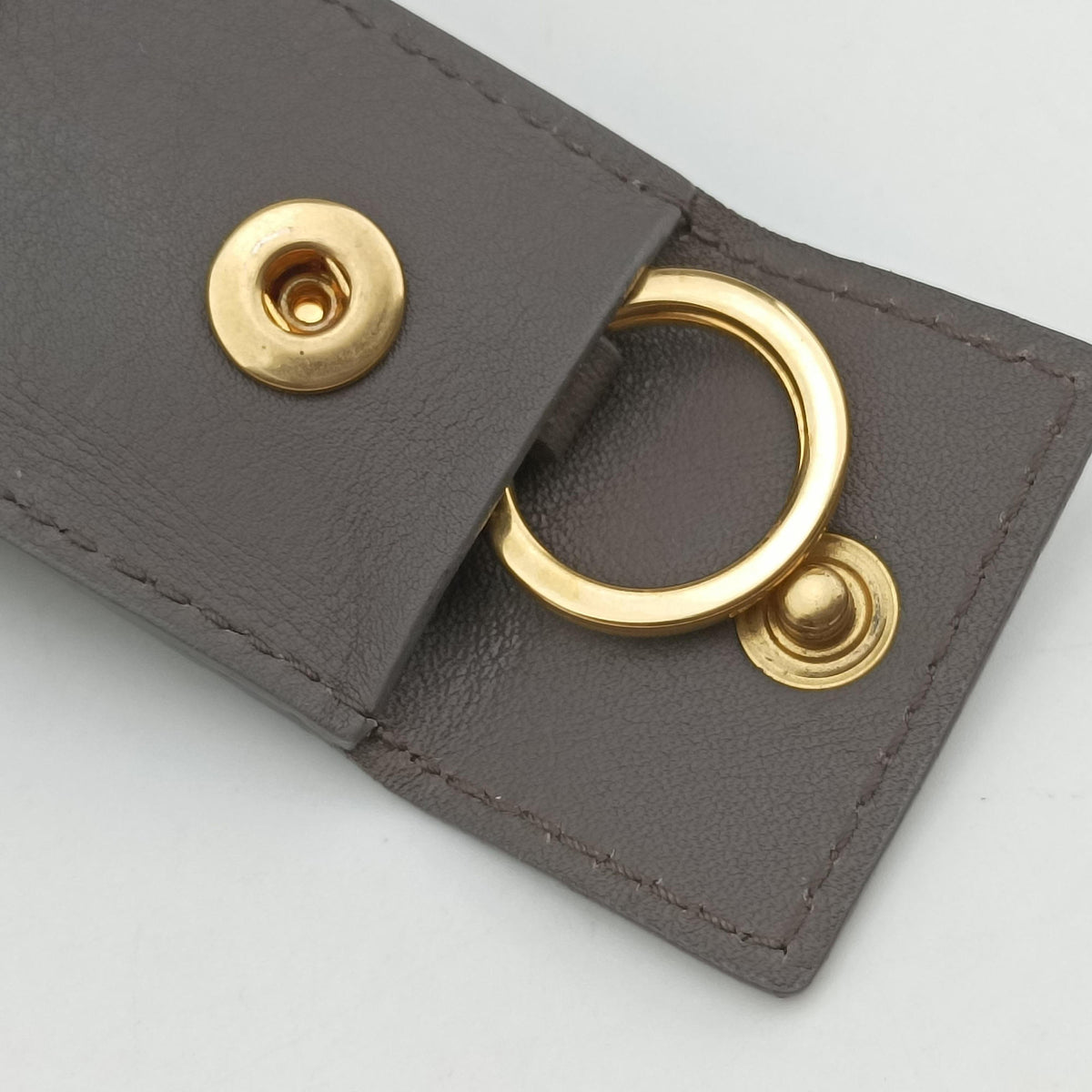 Y Ligne Petit Cabas Grey Leather 311210 311210.529258Yライン プチカバス グレー レザー 311210 311210.529258
