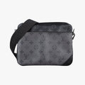 Trio Messenger Gris Monogram Shadow M46603 DU4230 IC Chipトリオ メッセンジャー グリ モノグラム シャドウ M46603 DU4230 ICチップ