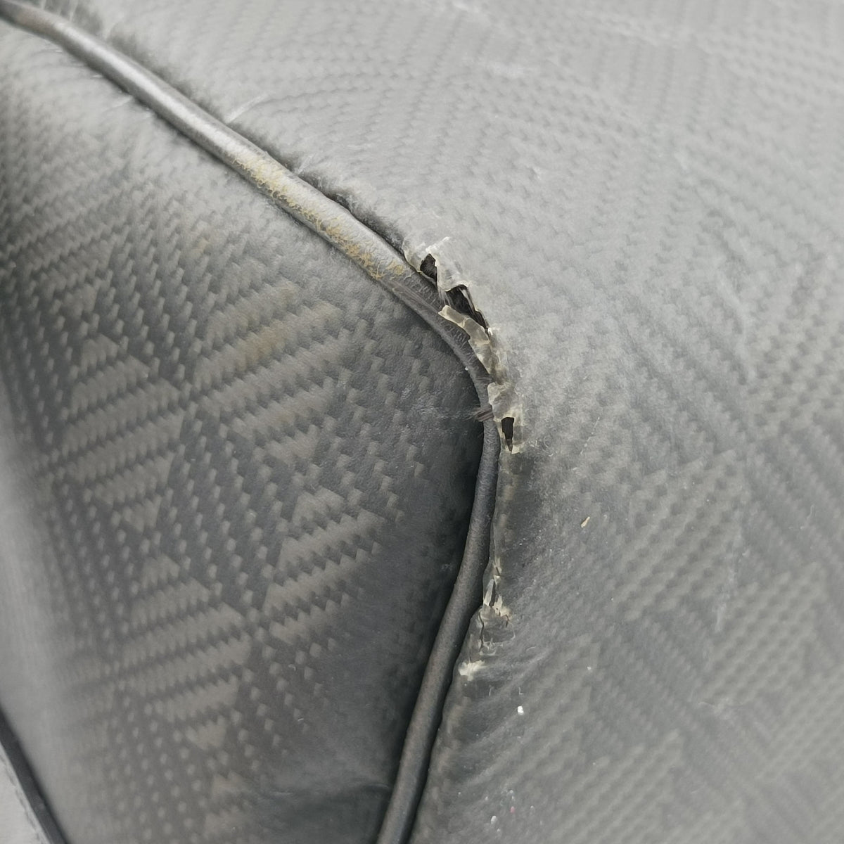 Keepall Bandouliere 45 Gray Damier Carbon N41323 Lot number unknownキーポルバンドリエール45 グレー ダミエカーボン N41323 製番不明