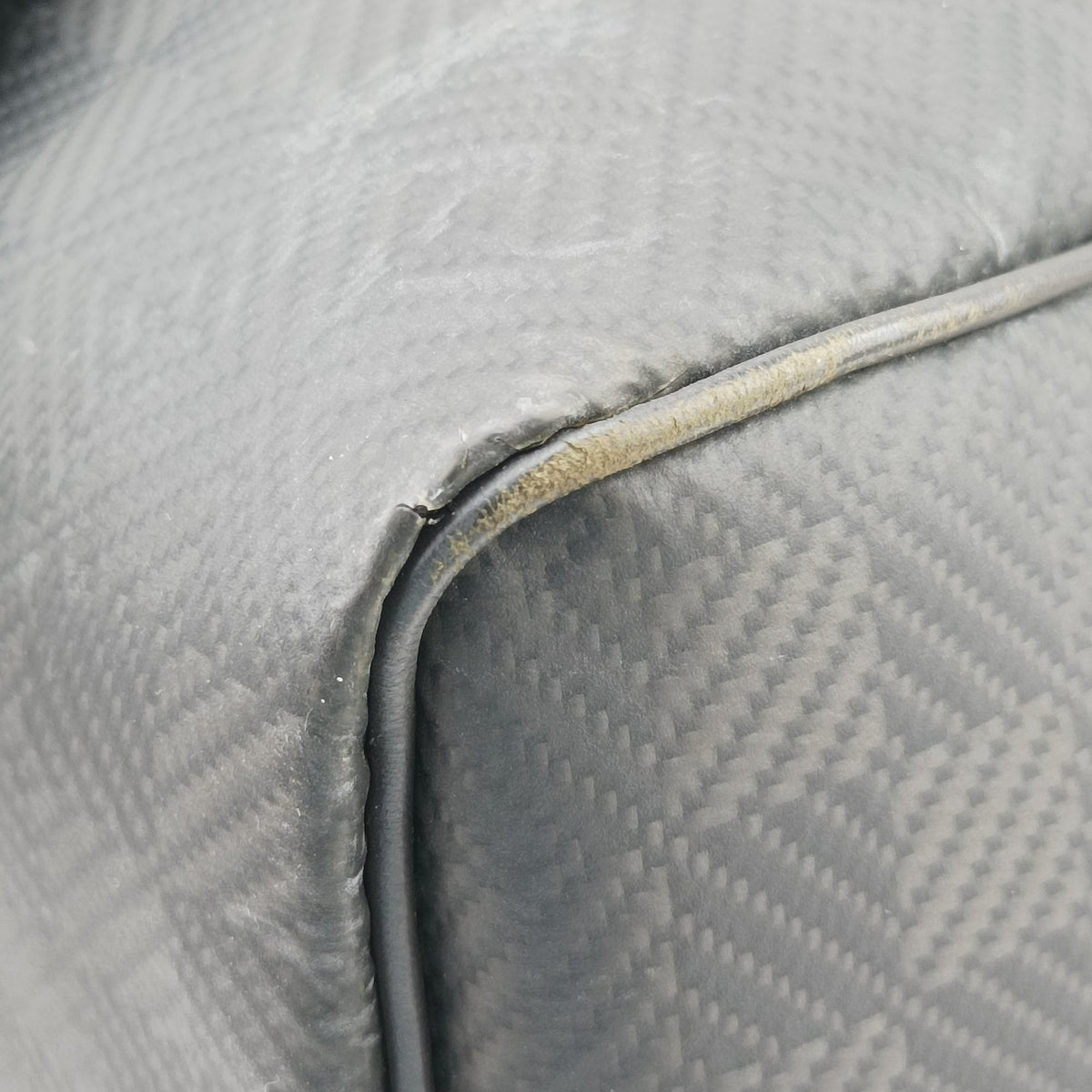 Keepall Bandouliere 45 Gray Damier Carbon N41323 Lot number unknownキーポルバンドリエール45 グレー ダミエカーボン N41323 製番不明