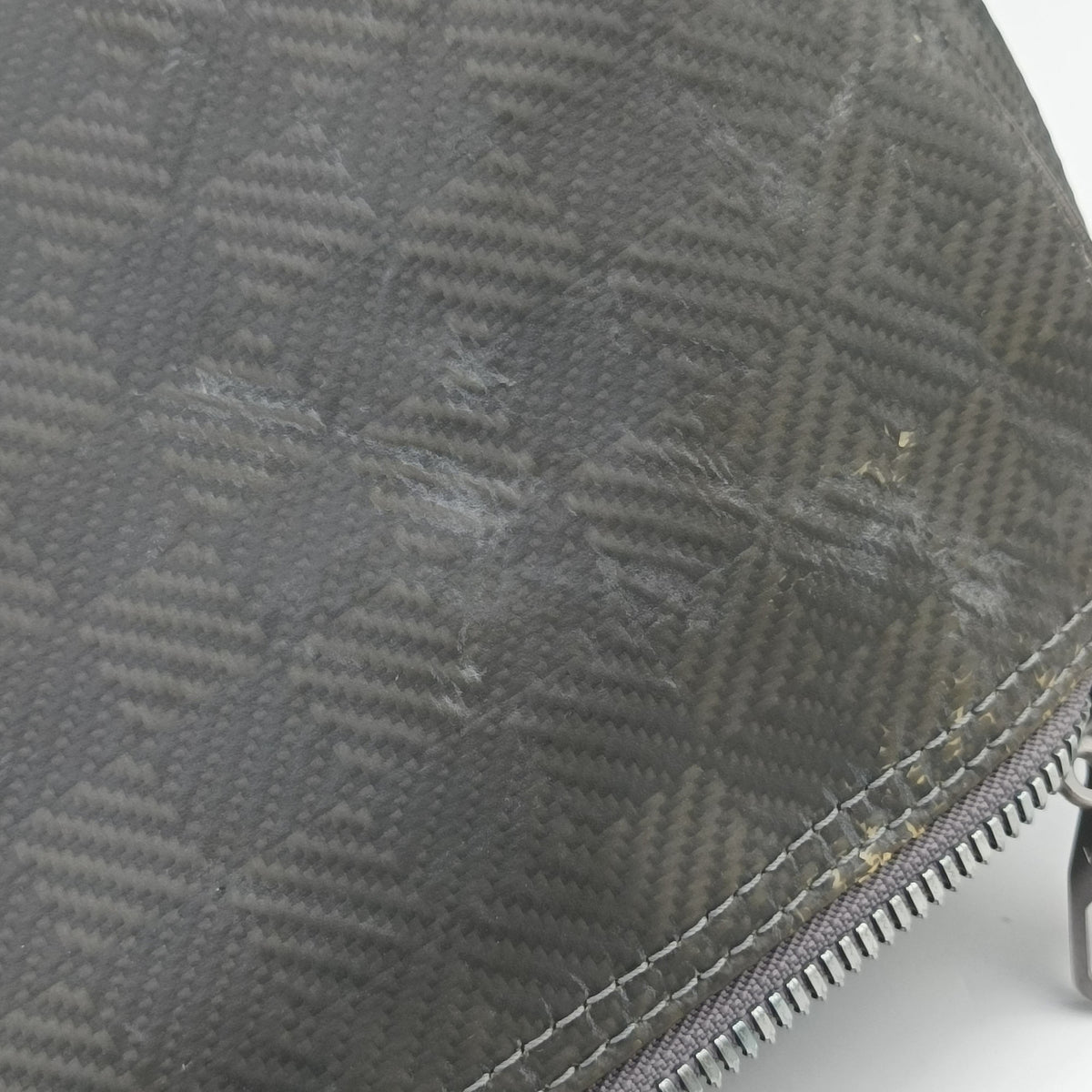 Keepall Bandouliere 45 Gray Damier Carbon N41323 Lot number unknownキーポルバンドリエール45 グレー ダミエカーボン N41323 製番不明