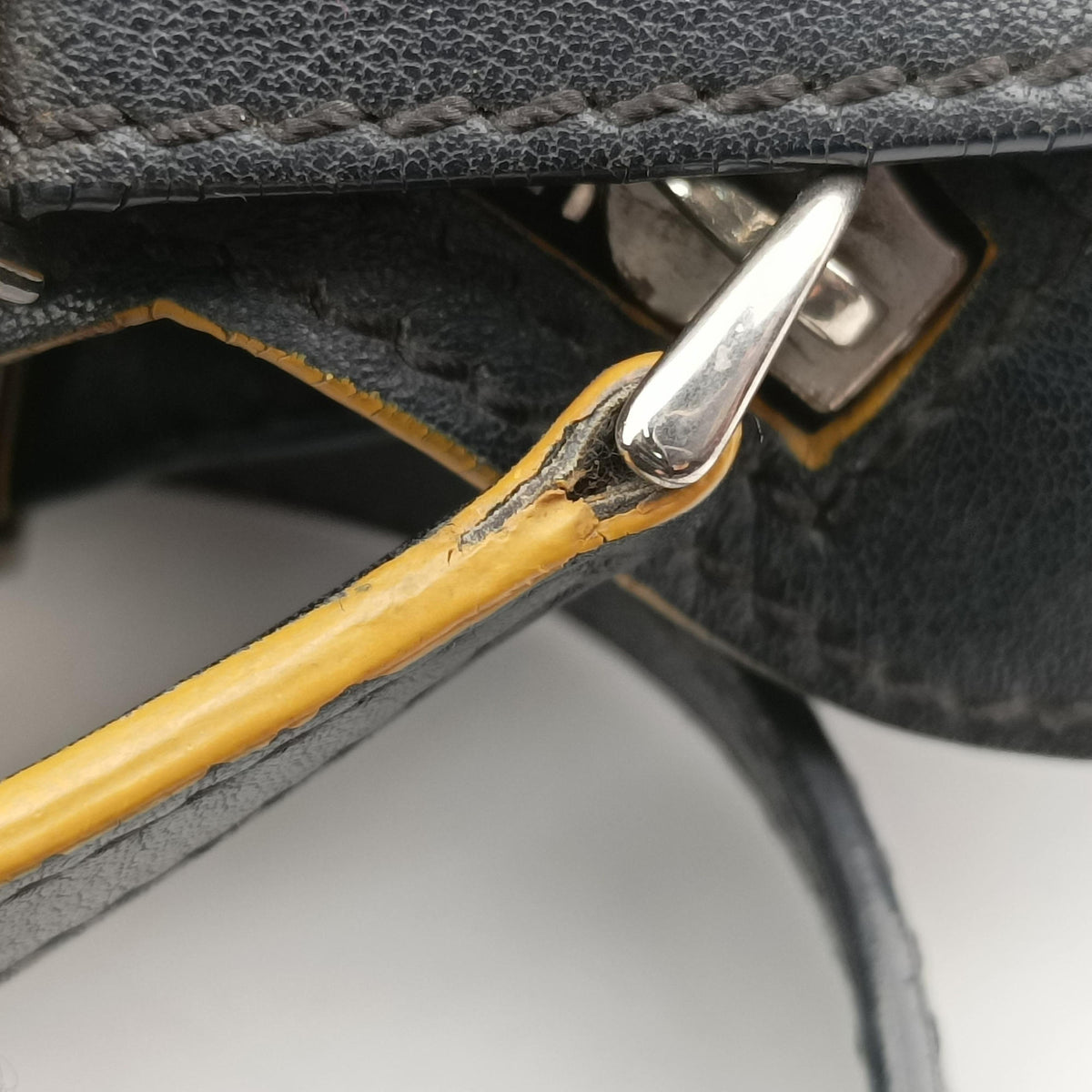 Petite 3Jours Black Leather 8BH333 8BH333.5C3 169.8465プチトロワジュール ブラック レザー 8BH333 8BH333.5C3 169.8465
