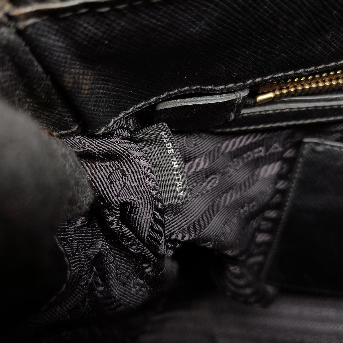 Galleria Black SAFFIANO Leather BN2274 7 V 158ガレリア ブラック サフィアーノレザー BN2274 7 V 158
