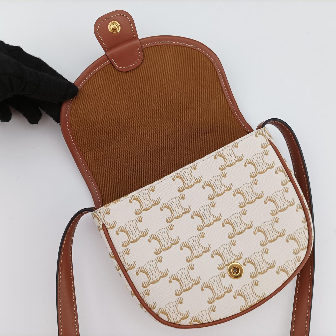 Triomphe Mini Besace White×brown PVC coated canvas  U-CU-5201ミニ ブザス トリオンフ ホワイト×ブラウン PVCコーティングキャンバス  U-CU-5201