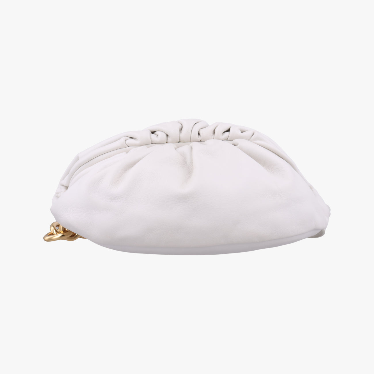 THE Chain Pouch White lambskin  P01462599Pザ チェーンポーチ ホワイト ラムスキン  P01462599P