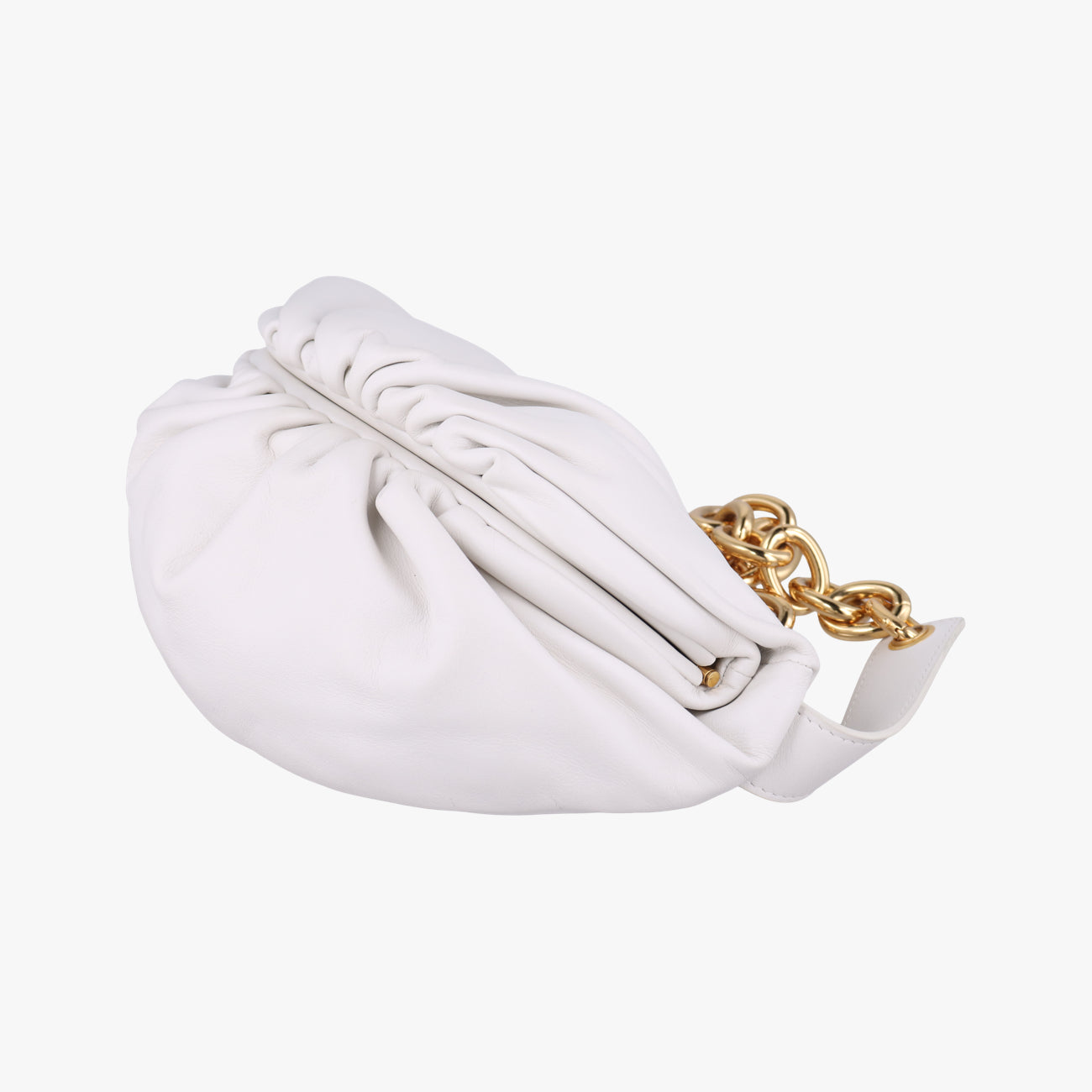 THE Chain Pouch White lambskin  P01462599Pザ チェーンポーチ ホワイト ラムスキン  P01462599P
