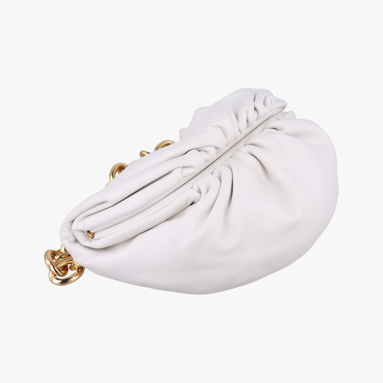 THE Chain Pouch White lambskin  P01462599Pザ チェーンポーチ ホワイト ラムスキン  P01462599P