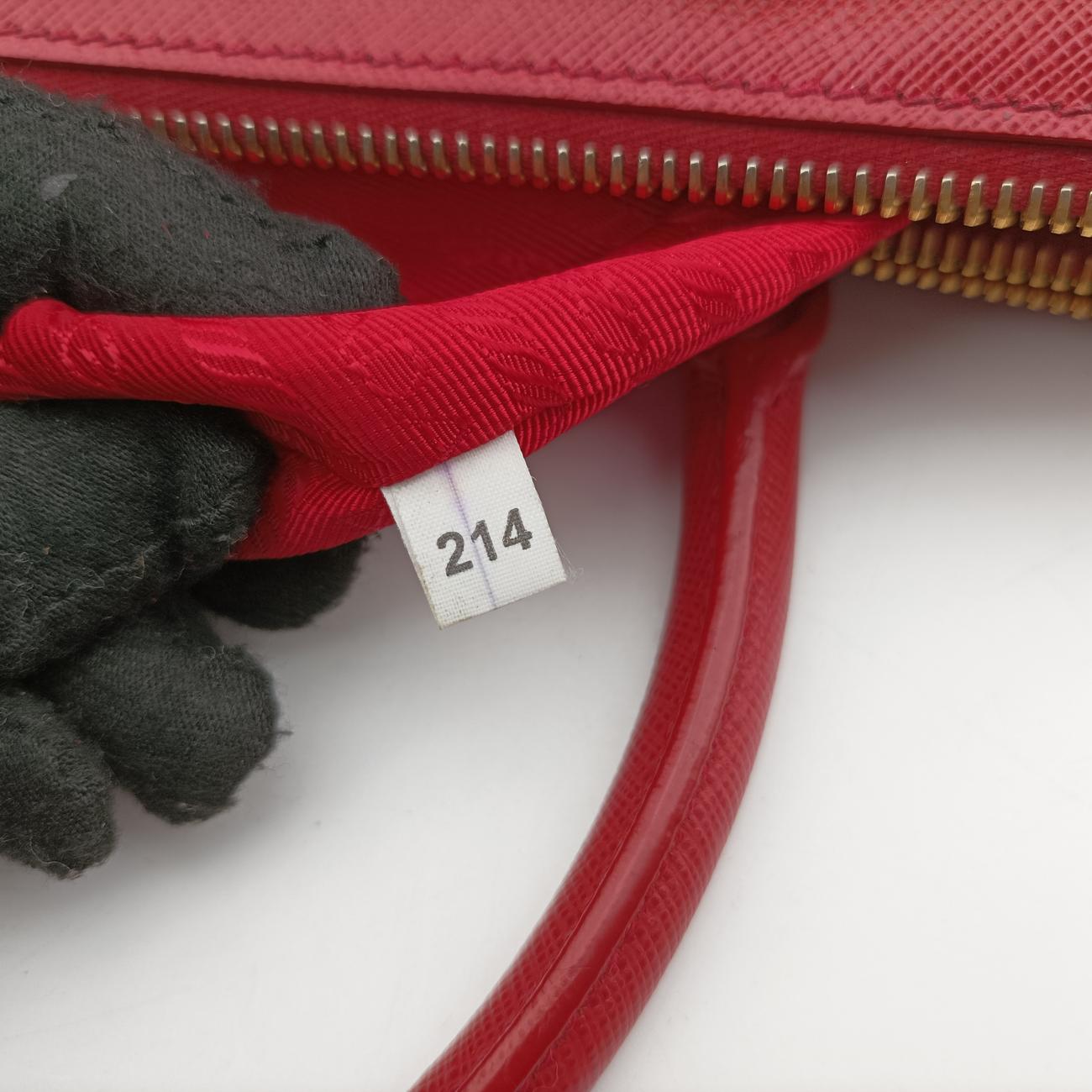 Galleria Red SAFFIANO Leather BN1874 214ガレリア レッド サフィアーノレザー BN1874 214