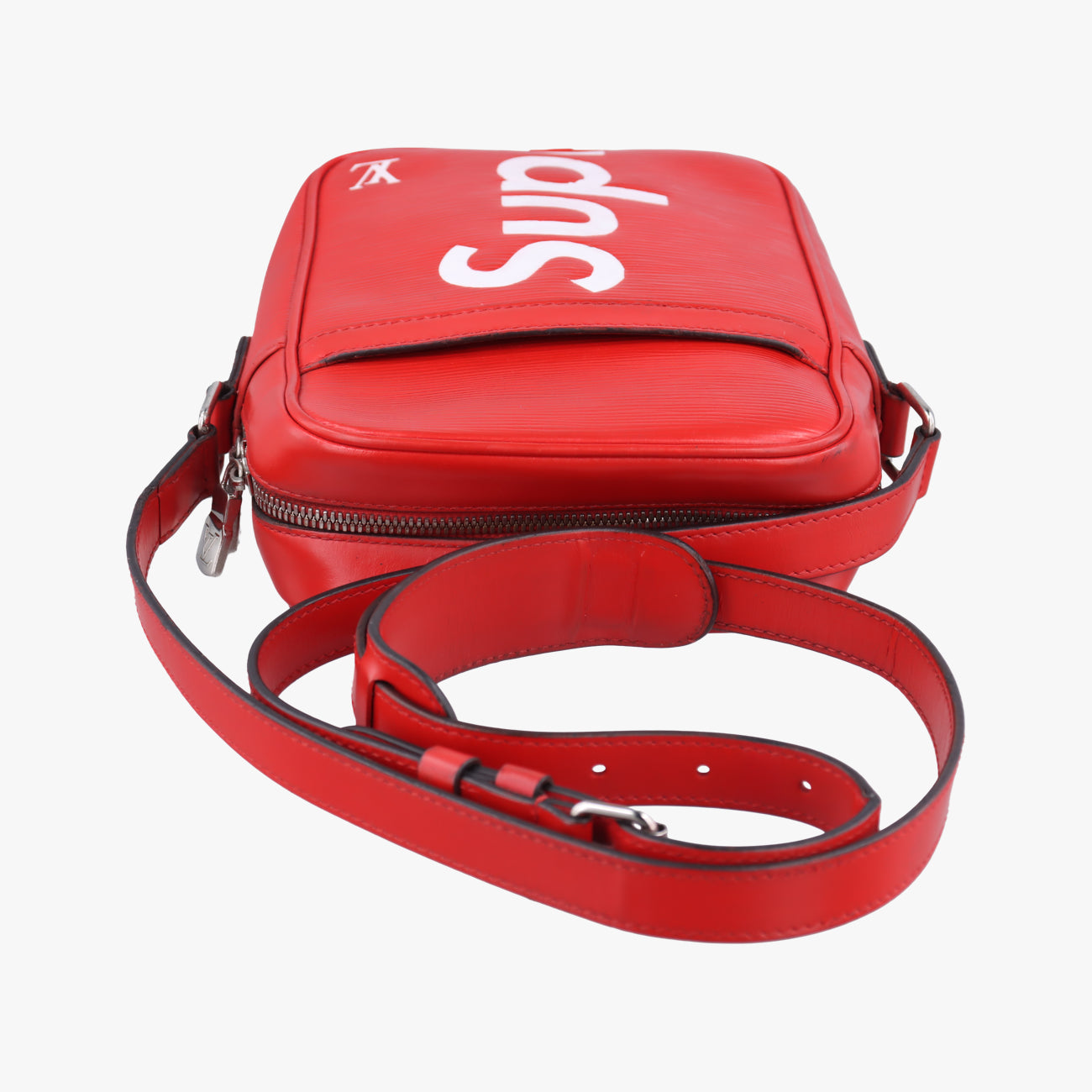 Supreme Collaboration Danube PMwhite×ROUGEEpiM53417FO 1177Supreme コラボ ダヌーブ PMホワイト×ルージュエピM53417FO 1177