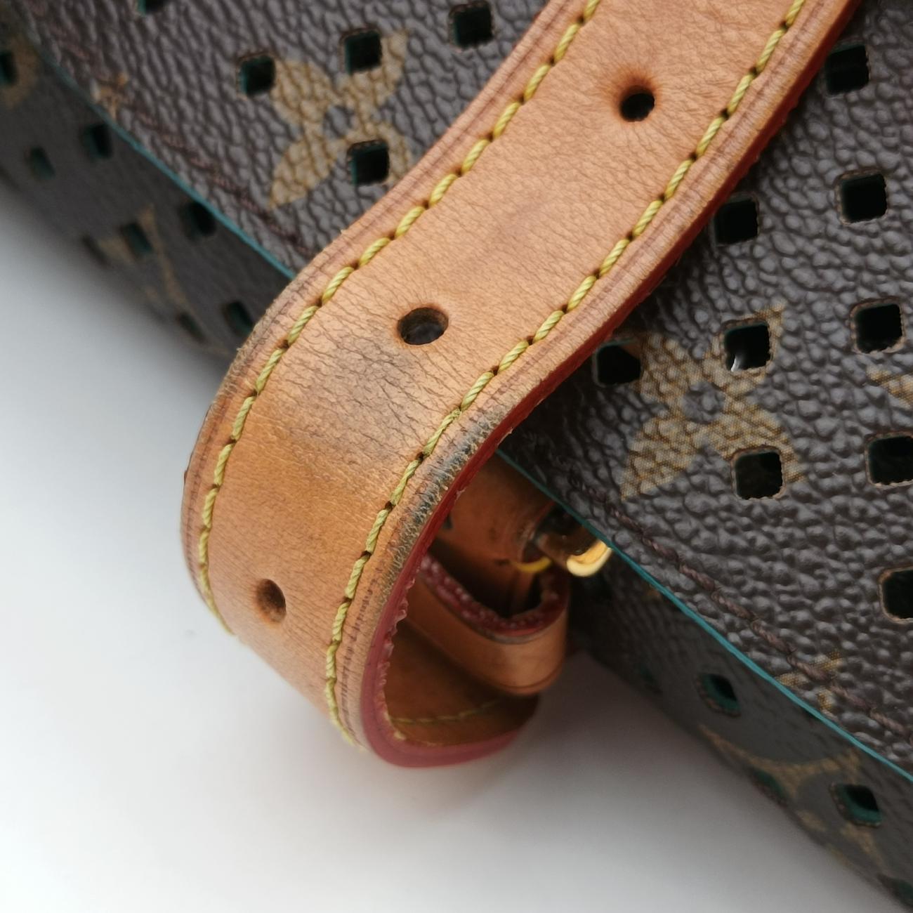 Flore Saumur 30BrownｘTurquoiseMonogram PerfoM93998TJ4131フローレ ソミュール30モノグラム/ブラウン系×ｘテュルコワーズモノグラム ペルフォM93998TJ4131