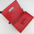 BarcelonaRedLeather061605バルセロナレッドレザー061605