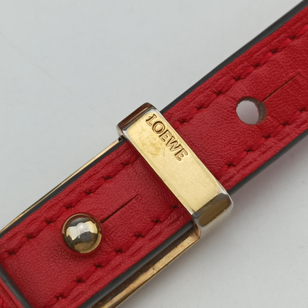 BarcelonaRedLeather061605バルセロナレッドレザー061605
