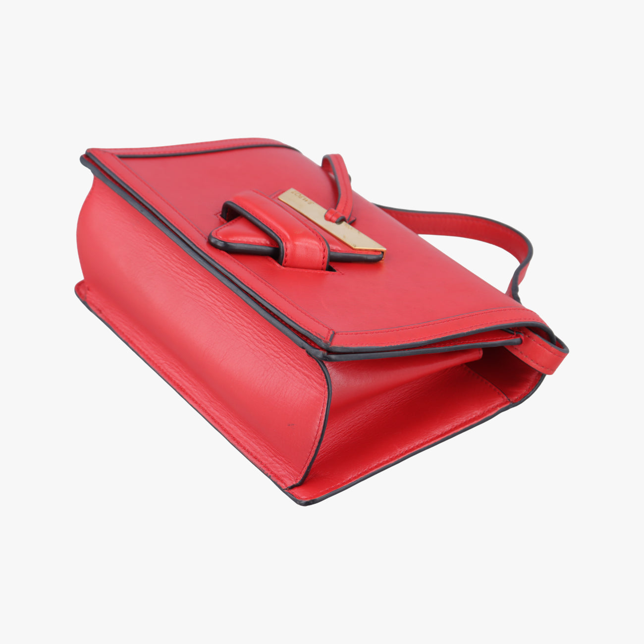 BarcelonaRedLeather061605バルセロナレッドレザー061605