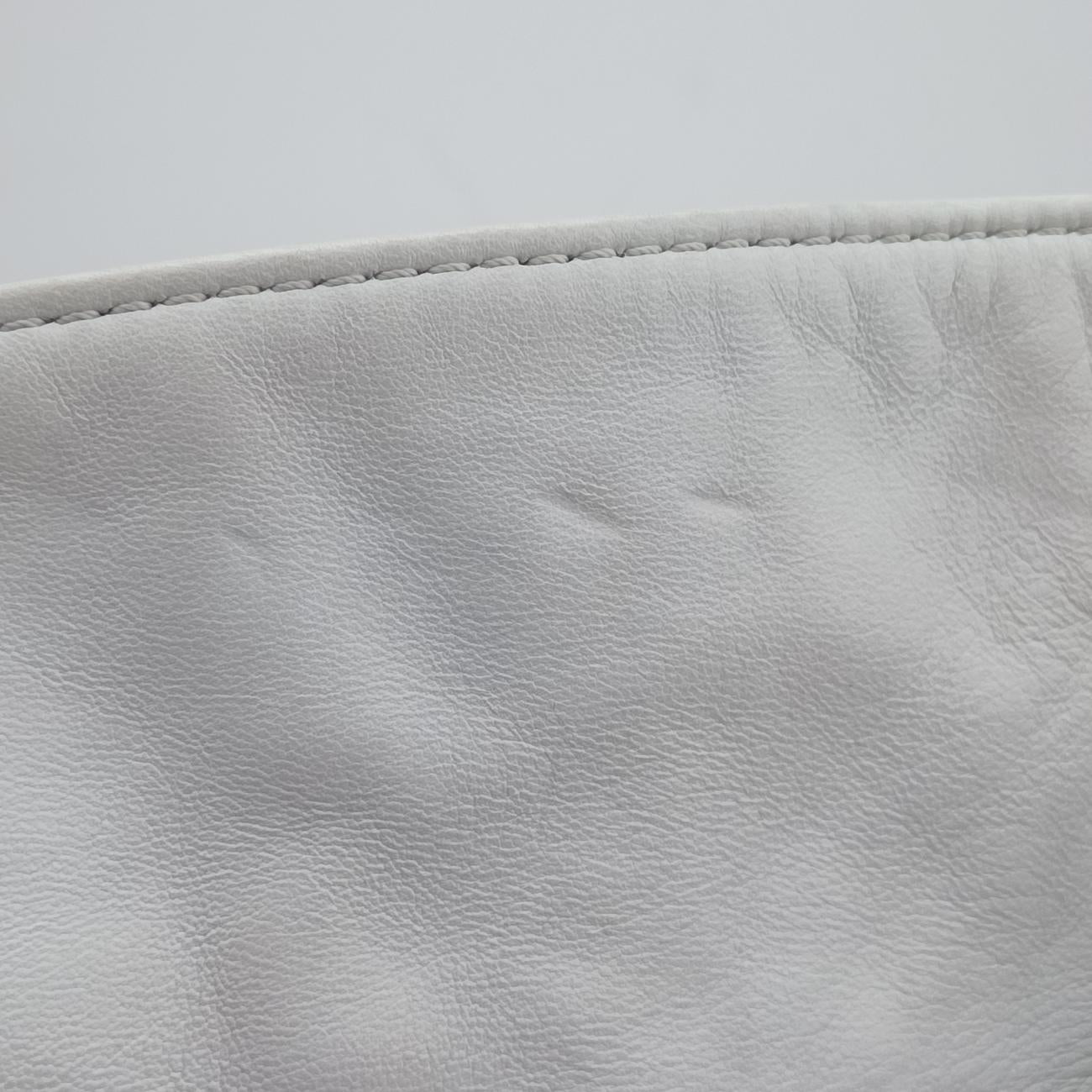 Sharpei luxury lineWhiteLeatherA4754713102492シャーペイ ラグジュアリーラインホワイトレザーA4754713102492