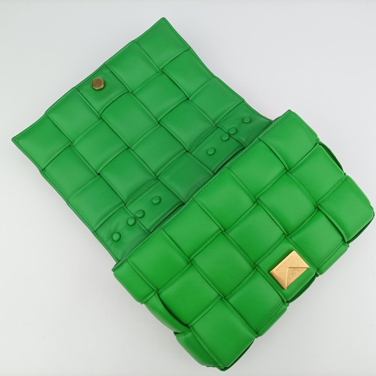 The Chain CassetteGreenlambskinB09074922Sザ チェーン カセットグリーンラムスキンB09074922S