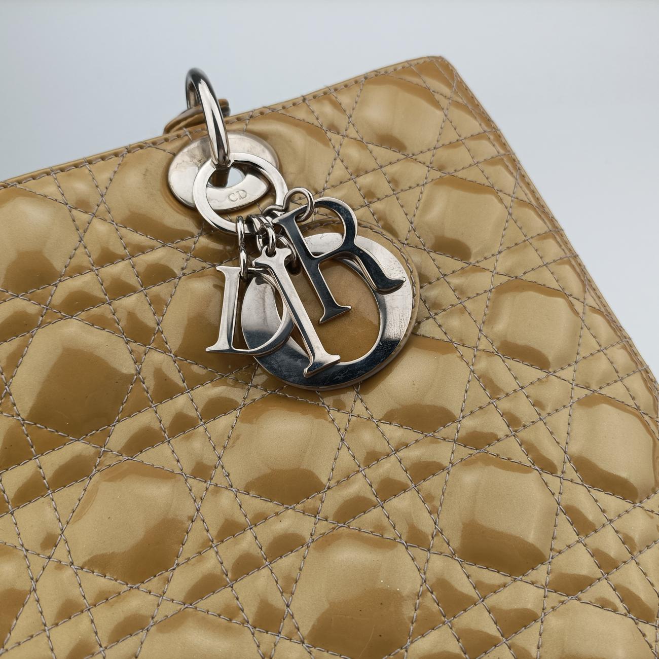 Lady DiorBeigePatent16-BO-1101    Bレディディオール ラージベージュパテント16-BO-1101    B