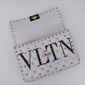 Rockstud SPIKE UPWhiteleatherBL-P122XQC0ロックスタッズスパイクホワイトレザーBL-P122XQC0