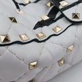 Rockstud SPIKE UPWhiteleatherBL-P122XQC0ロックスタッズスパイクホワイトレザーBL-P122XQC0