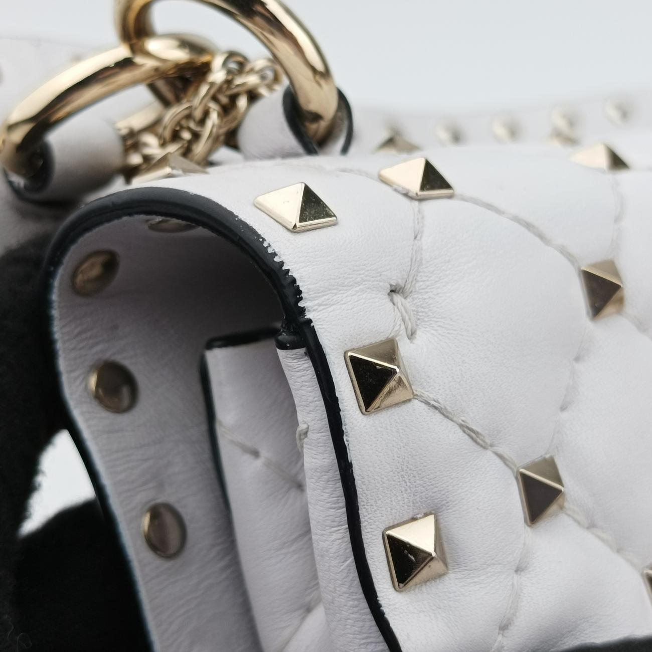 Rockstud SPIKE UPWhiteleatherBL-P122XQC0ロックスタッズスパイクホワイトレザーBL-P122XQC0