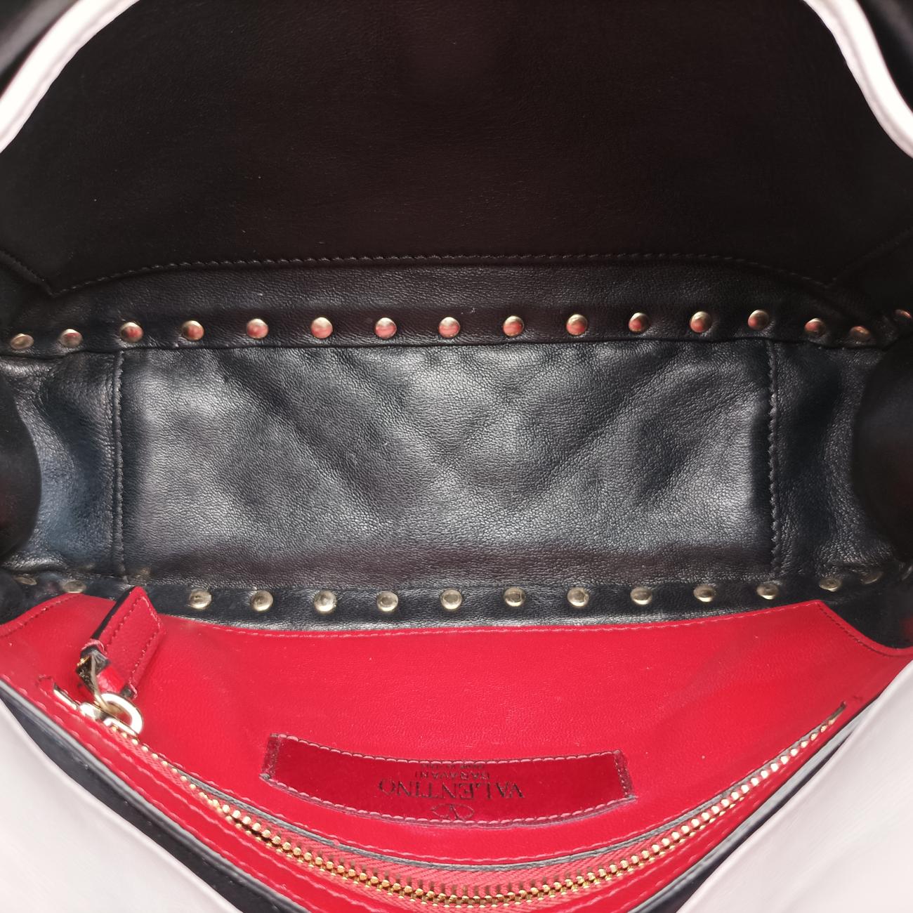 Rockstud SPIKE UPWhiteleatherBL-P122XQC0ロックスタッズスパイクホワイトレザーBL-P122XQC0