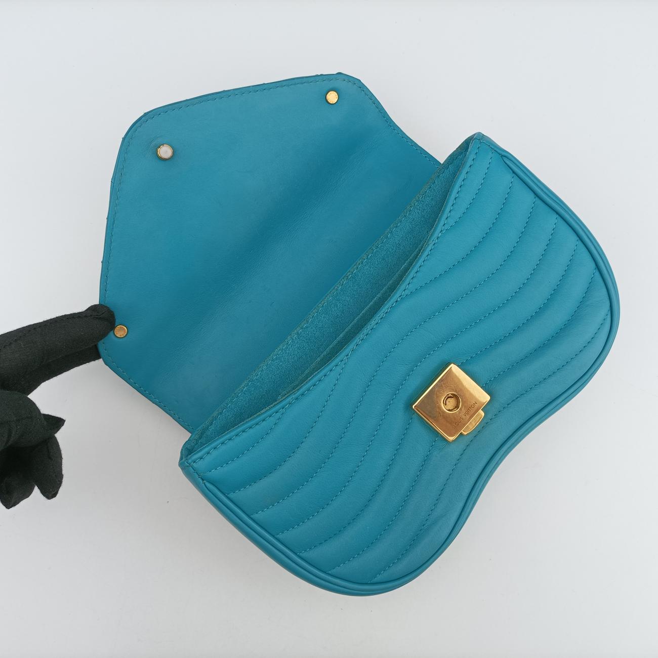 NEW WAVE CHAIN PM　TurquoiseLeatherM51936NZ2118ニューウェーブ チェーンPMターコイズレザーM51936NZ2118