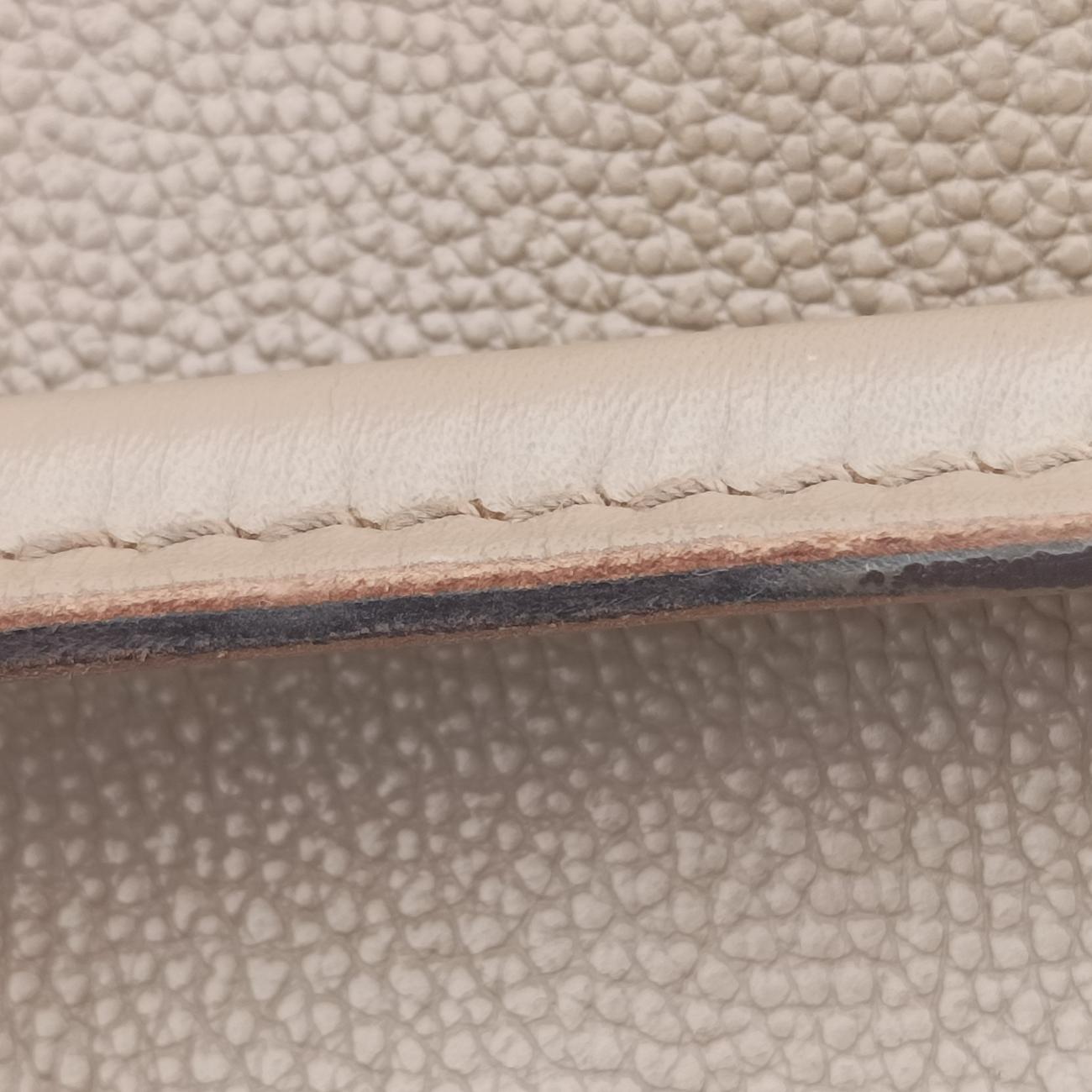 V Tote MMTOURTERELLEMonogram EmpreinteM44884Lot number unknownVトートMMトゥルトレールモノグラム アンプラントM44884製番不明