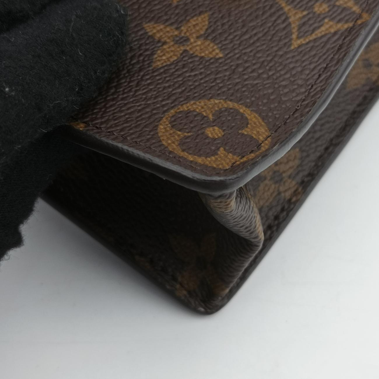 Daily Multi Pocket BeltbrownMonogram CanvasM0236ULot number unknownデイリー マルチ ポケット ベルトモノグラム/ブラウン系モノグラムキャンバスM0236U製番不明