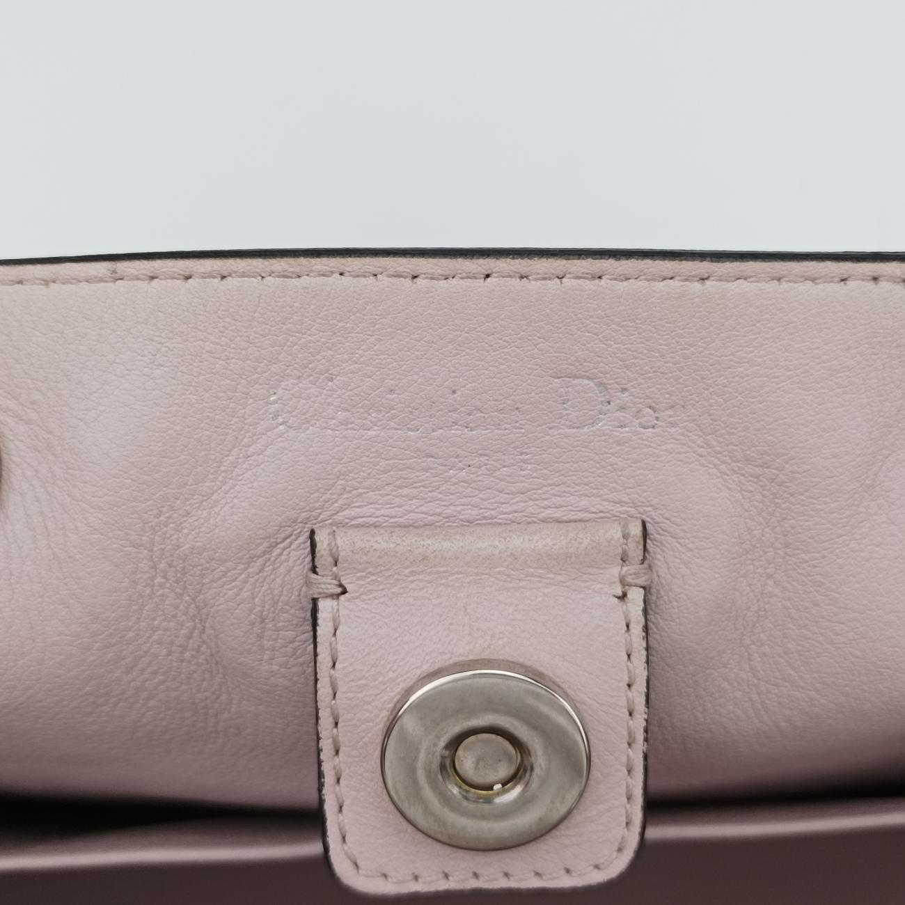 DiorissimoBlackLeather19-MA-1121ディオリッシモブラックレザー19-MA-1121