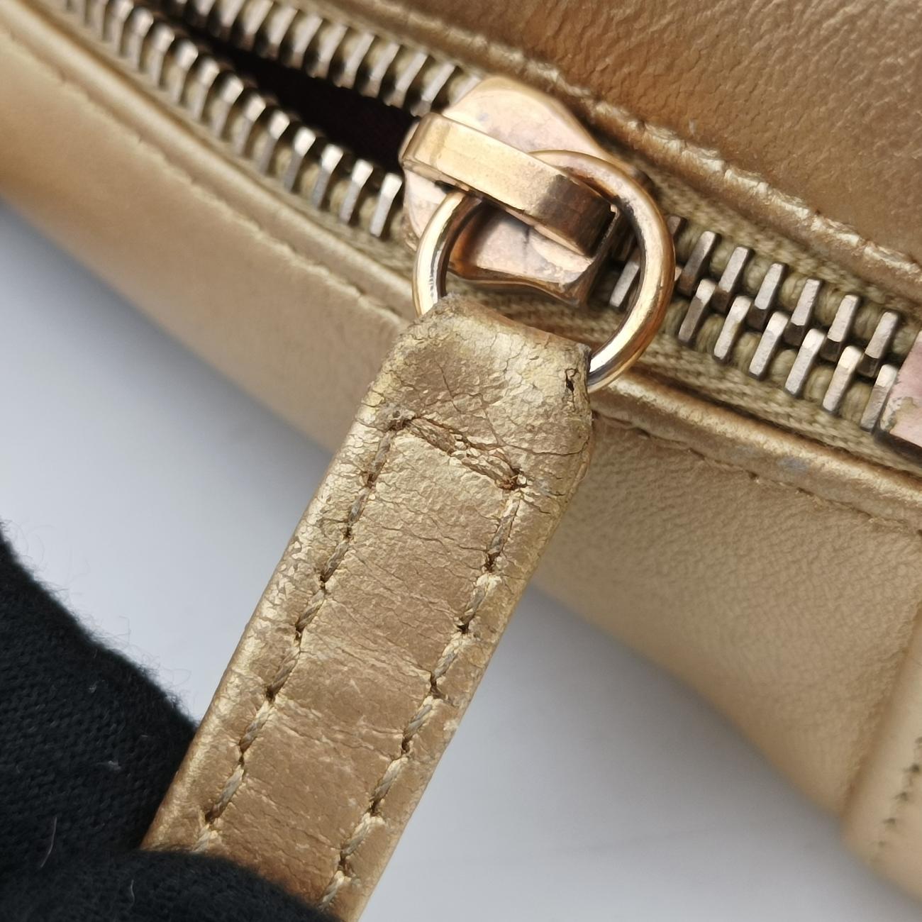 Chevron CameraMulticolourLeatherA9283720976975シェブロン Vステッチ ココマークマルチカラーレザーA9283720976975