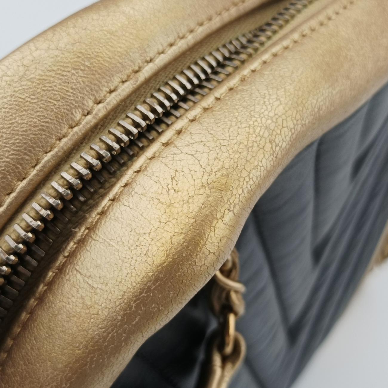 Chevron CameraMulticolourLeatherA9283720976975シェブロン Vステッチ ココマークマルチカラーレザーA9283720976975