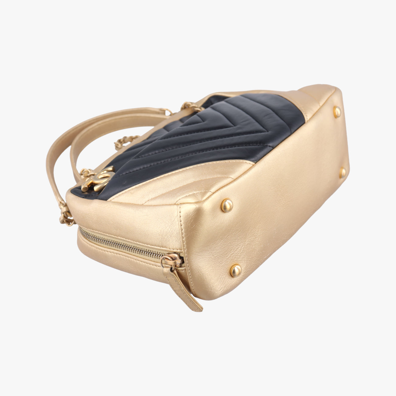 Chevron CameraMulticolourLeatherA9283720976975シェブロン Vステッチ ココマークマルチカラーレザーA9283720976975
