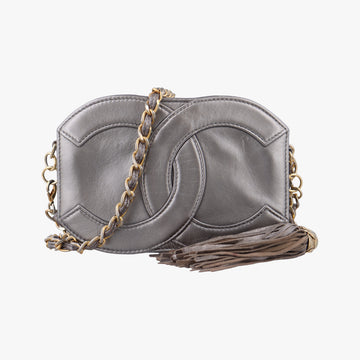 Coco mark fringeSilverlambskin1561090ココマーク フリンジシルバーラムスキン1561090