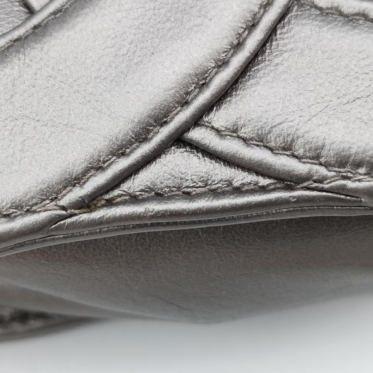 Coco mark fringeSilverlambskin1561090ココマーク フリンジシルバーラムスキン1561090