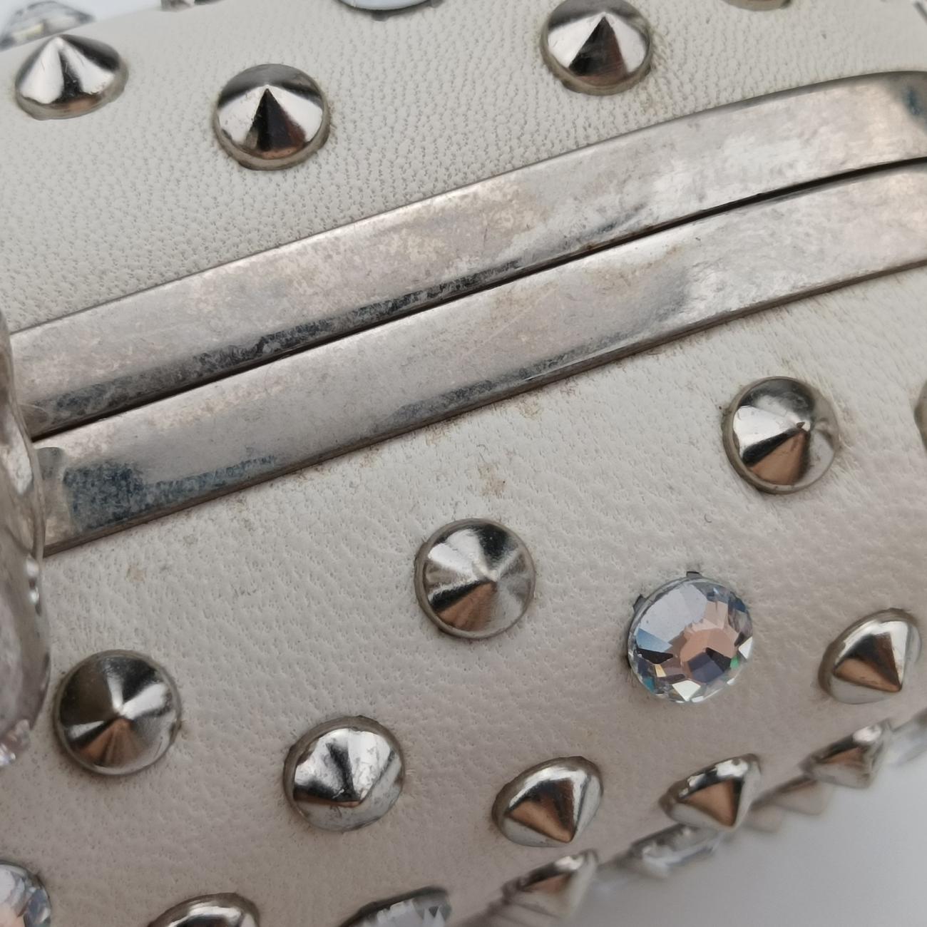 Studded Skull BoxWhiteLeather236715 000926スタッズ スカル ボックスホワイトレザー236715 000926
