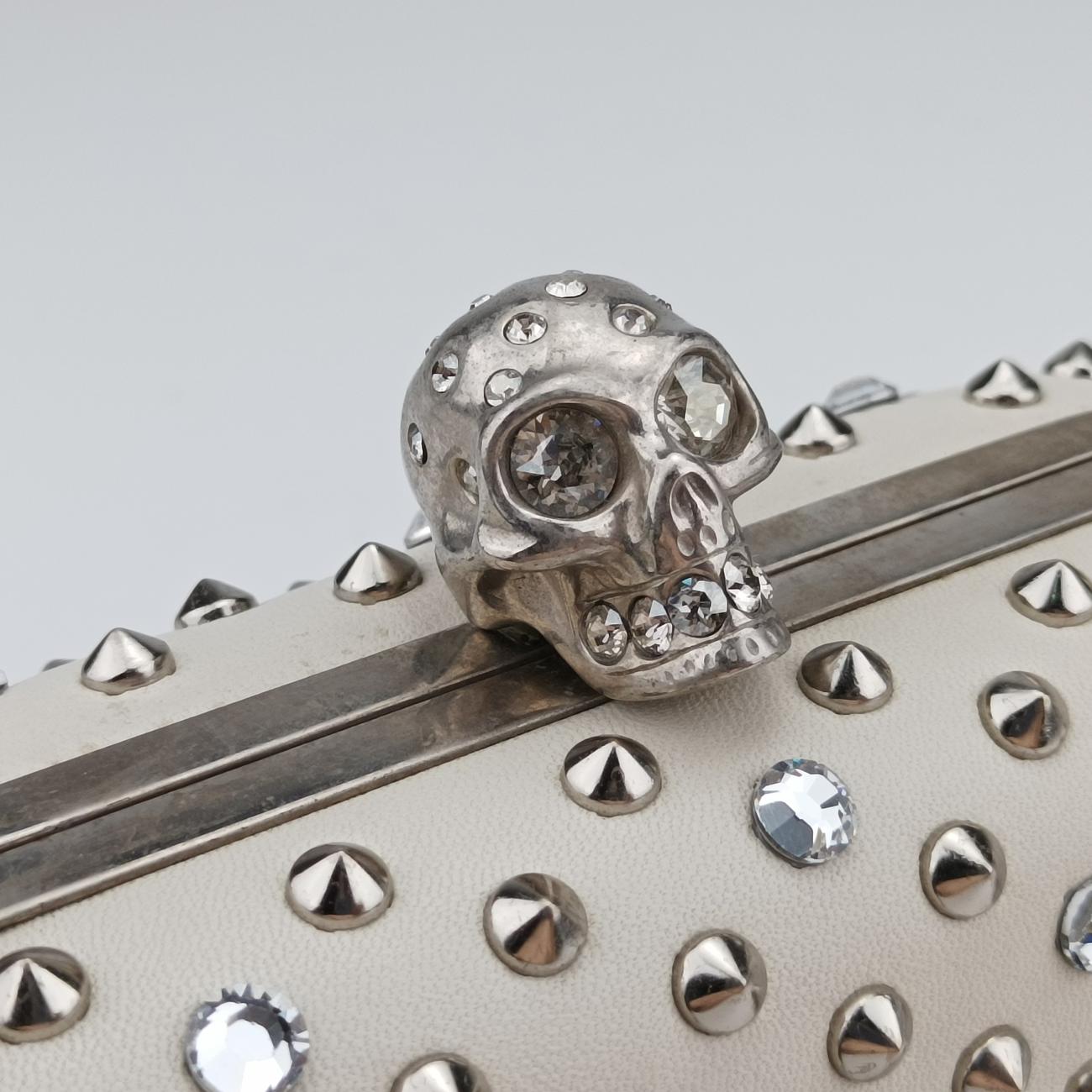 Studded Skull BoxWhiteLeather236715 000926スタッズ スカル ボックスホワイトレザー236715 000926