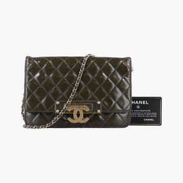 Matelasse coco markGreenPatent LeatherA9253420132553マトラッセ ココマークグリーンパテントA9253420132553