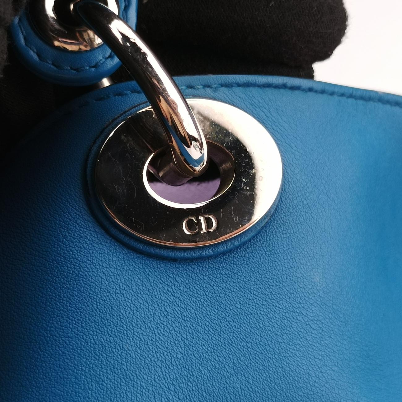 DiorissimoBlueLeather09-MA-1122ディオリッシモブルーレザー09-MA-1122