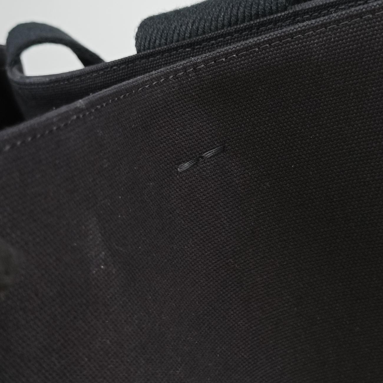 Fendace La MedusaBlackcanvas8BH3958BH395-AJIA-228-3262フェンダーチェ ラ メデューサブラックキャンバス8BH3958BH395-AJIA-228-3262