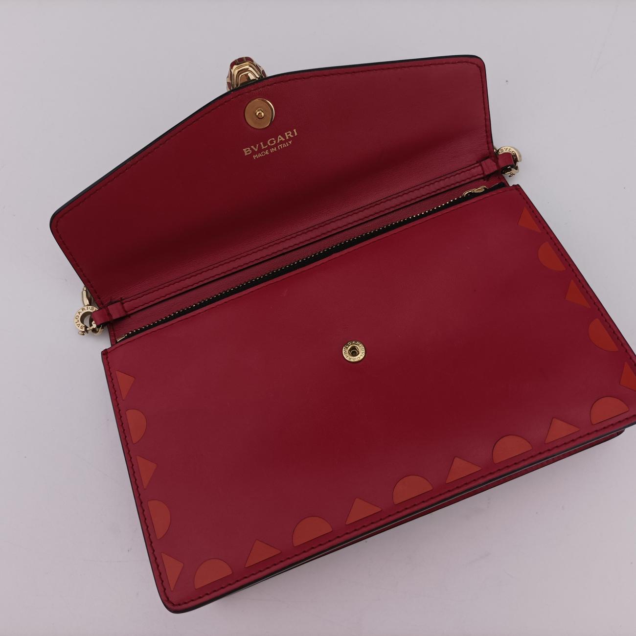 SERPENTI FOREVERRoseLeatherDP.E17 284510セルペンティ フォーエバーローズ レッドレザーDP.E17 284510