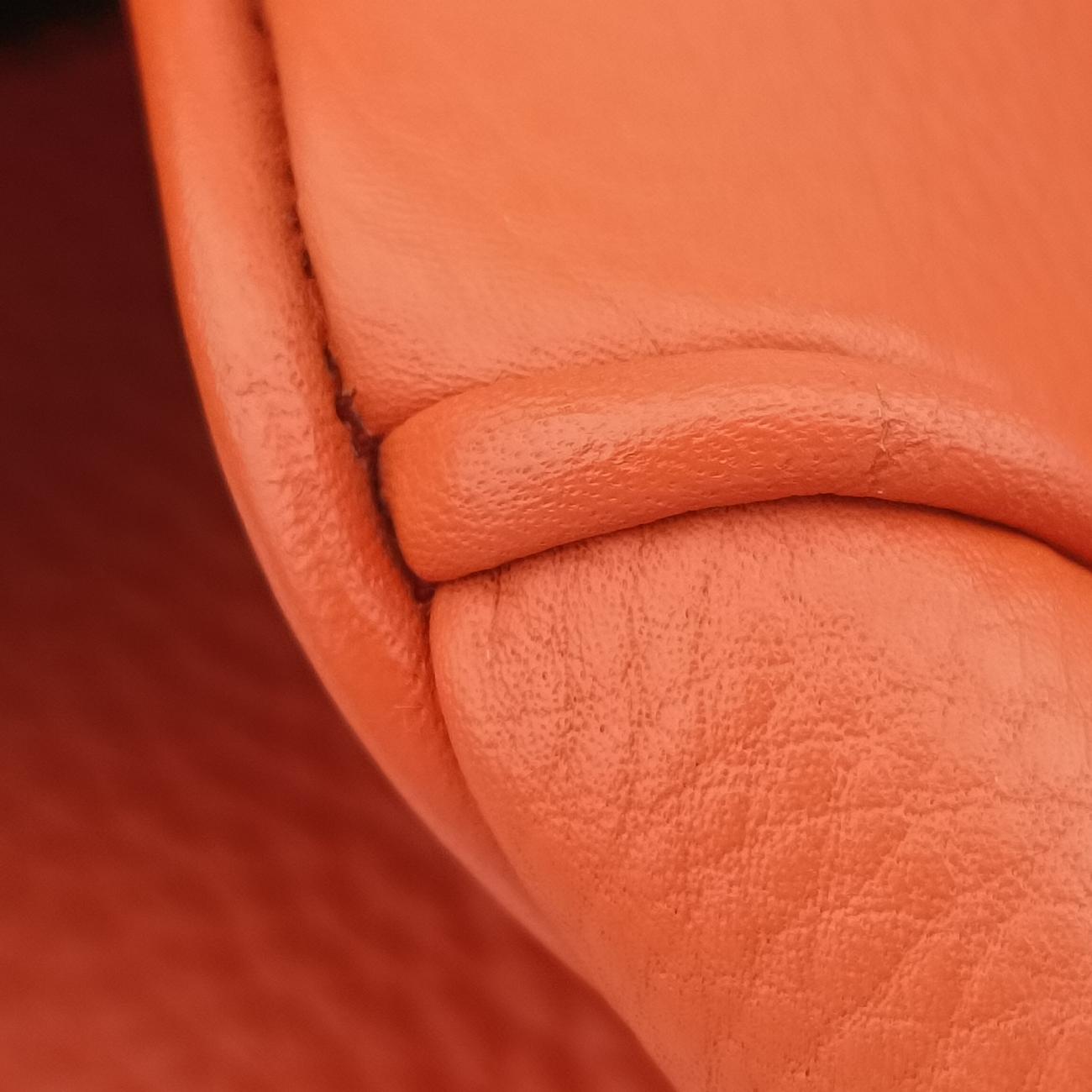 Vitello Daino Top HandleOrangeLeatherBN2420208ヴィッテロ ダイノ トップハンドルオレンジレザーBN2420208