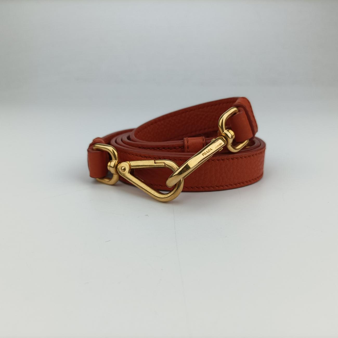 Vitello Daino Top HandleOrangeLeatherBN2420208ヴィッテロ ダイノ トップハンドルオレンジレザーBN2420208