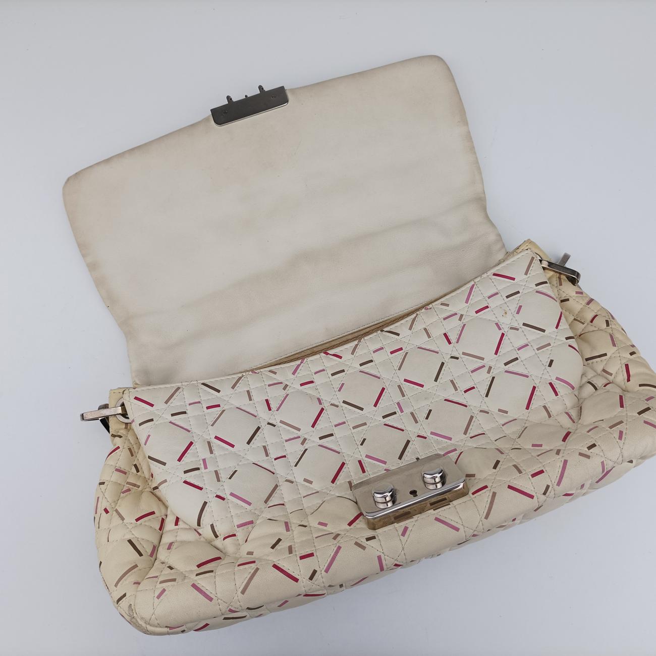 Miss Dior New Rock Cannage StitchWhitelambskin15-BO-0151ミス ディオール ニューロック カナージュ ステッチホワイトラムスキン15-BO-0151
