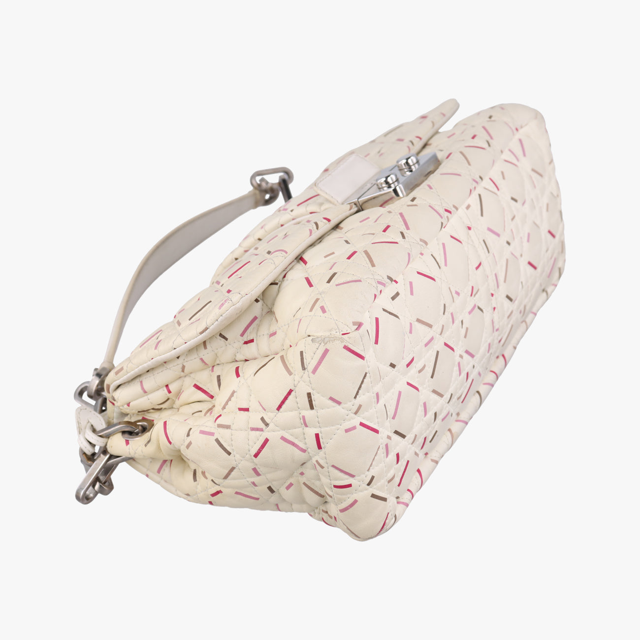 Miss Dior New Rock Cannage StitchWhitelambskin15-BO-0151ミス ディオール ニューロック カナージュ ステッチホワイトラムスキン15-BO-0151
