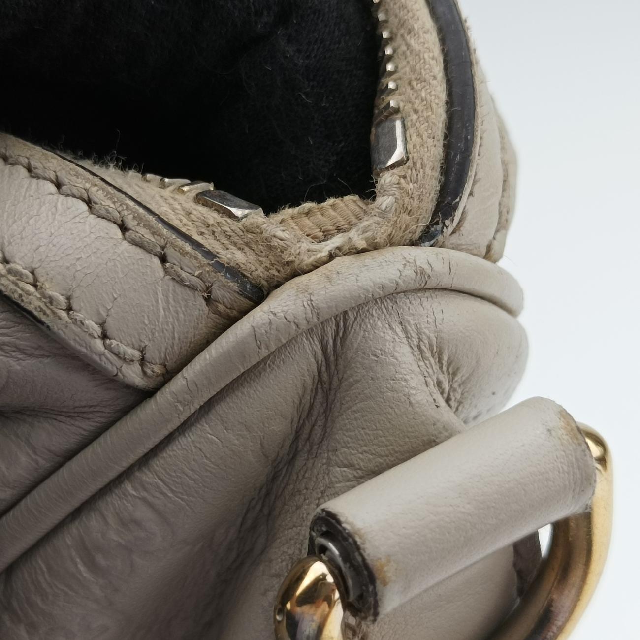 Microguccissima JoyWhiteLeather322231B014890435マイクログッチシマホワイトレザー322231B014890435