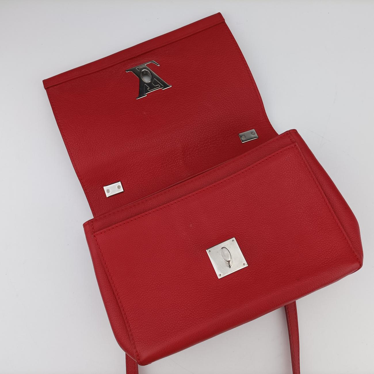 Lock Me II BBRubyLeatherM51202DU5115ロックミーII BBルビーレザーM51202DU5115