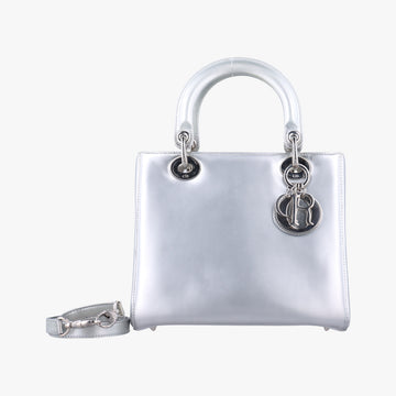 Lady DiorSilverLeather21-MA-0173レディディオールシルバーレザー21-MA-0173