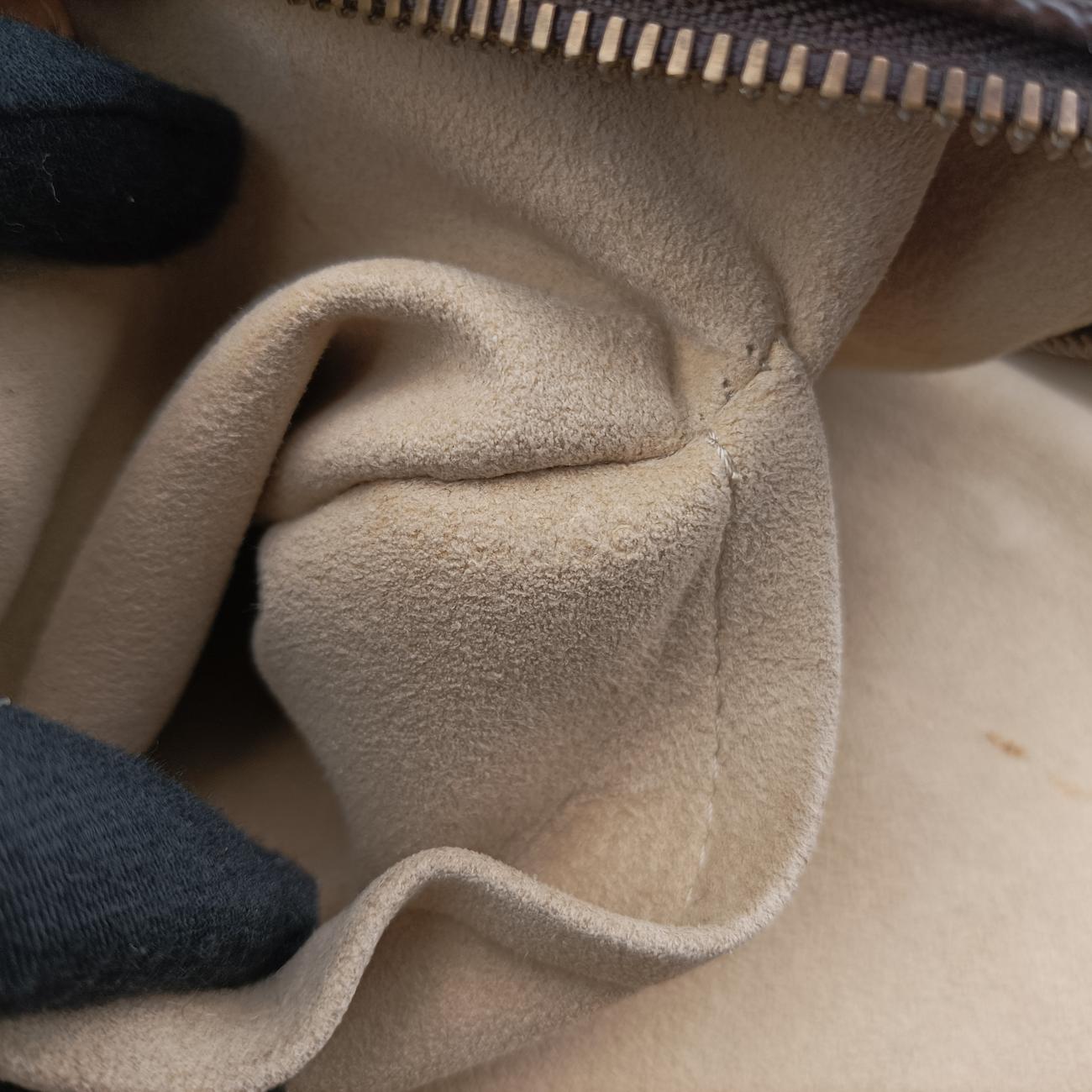 MANHATTAN PMBrownMonogram CanvasM40026VI0068マンハッタンPMモノグラム/ブラウン系モノグラムキャンバスM40026VI0068