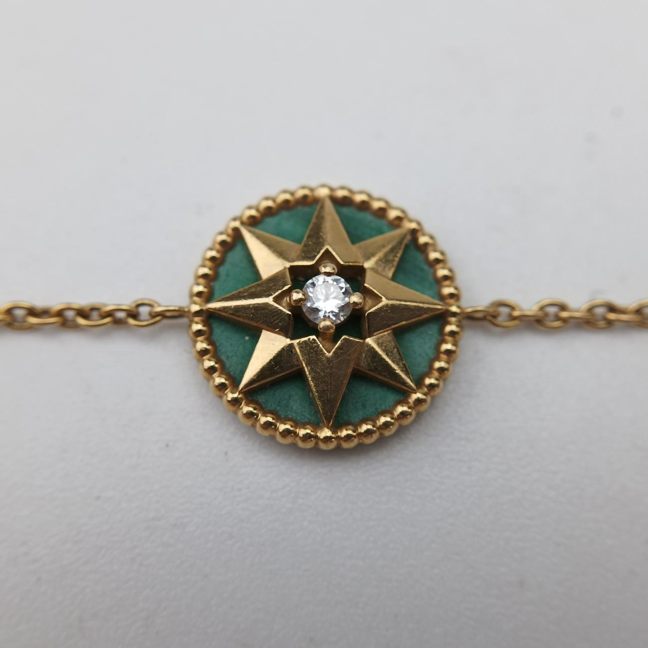 Rose des Vents medallion　GoldenAU750177818ローズデヴァン メダリオンゴールドAU750177818